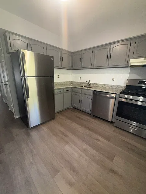 65 Chelsea Cir — Photo 4