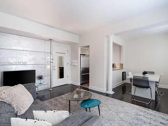 4th image of 1614 Pennsylvania Ave APT 2H