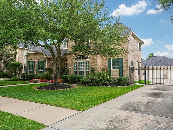 3rd image of 5715 Misty Island Ct
