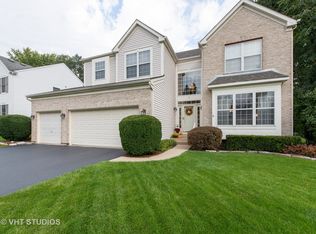 9 Talcott Ave, Crystal Lake, IL 60014