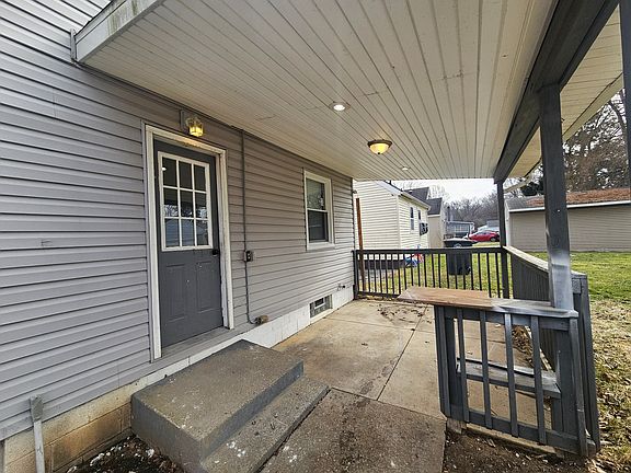 2nd image of 1082 Himelright Blvd