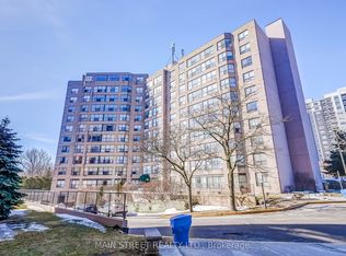 250 Davis Dr #506, Newmarket, ON