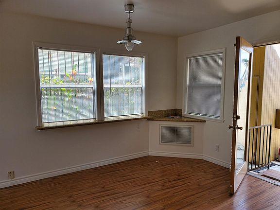 5th image of 2234 Delaware Ave #B