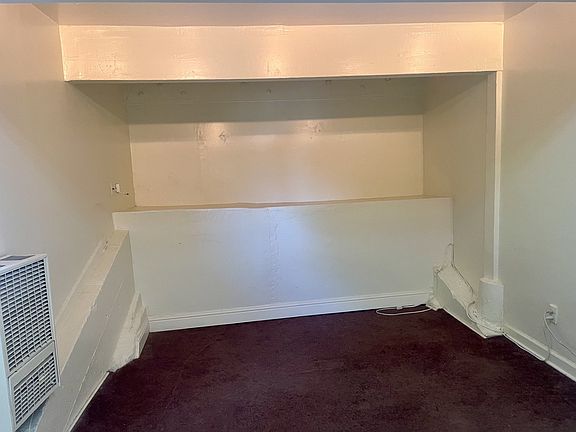 5th image of 16845 Robey Dr