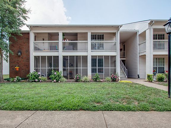 2nd image of 1280 Middle Tennessee Blvd APT B12