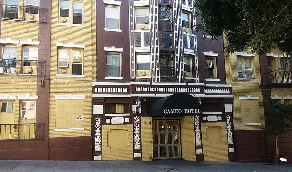1st image of 504 S Bonnie Brae St #306