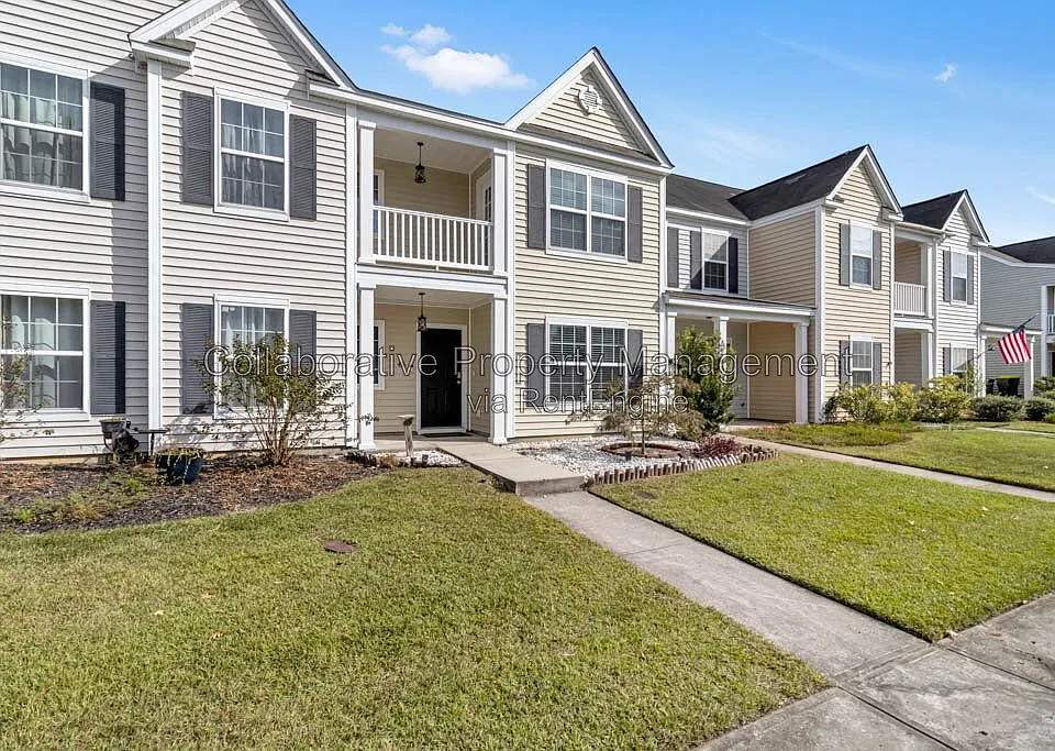 45 Timber Crest Ct