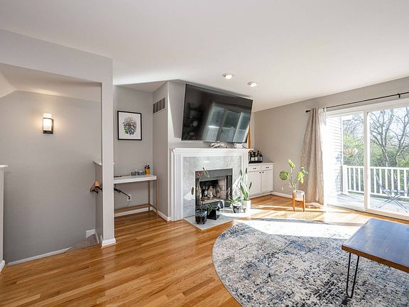 4th image of 600 Delta Ave Unit 1