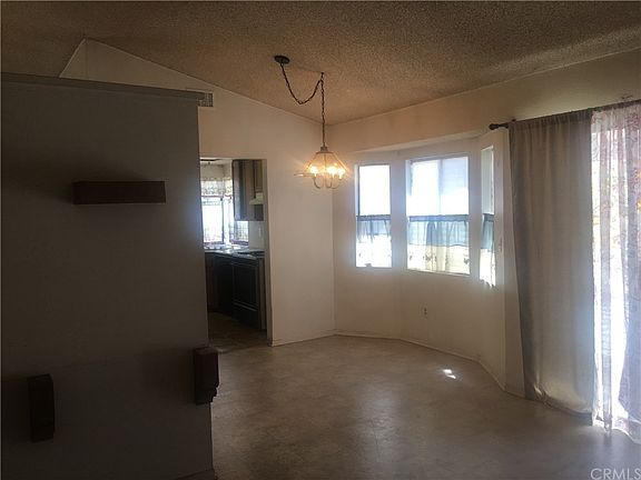 5th image of 1337 S Yucca Ave