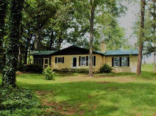 116 Point Lookout Rd, Townville, SC 29689