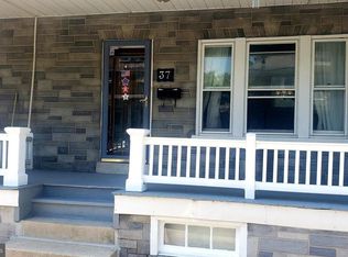 37 E Walnut St, Ephrata, PA 17522
