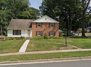 4503 Duncan Dr, Annandale, VA 22003