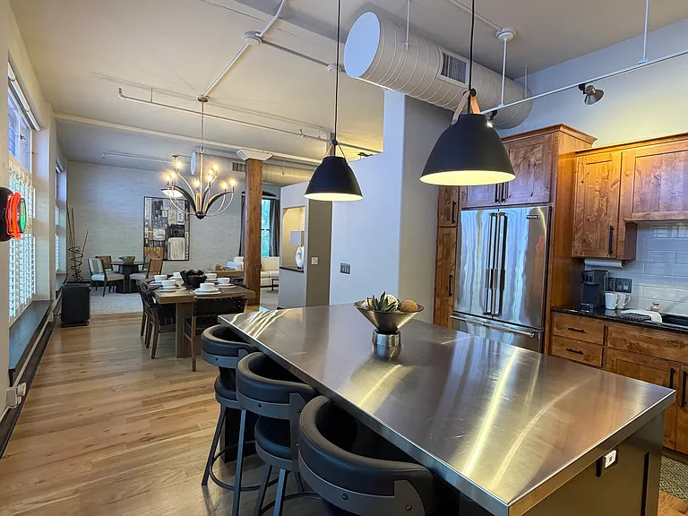 170 S Lincoln St #200 — Photo 25