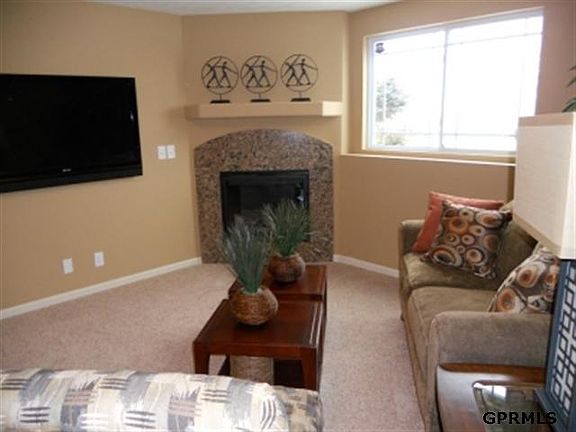 3rd image of 7914 S 190th Ave
