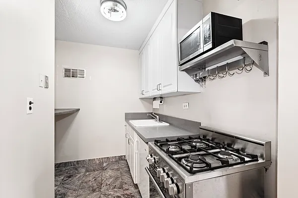 Rented by Douglas Elliman | media 12