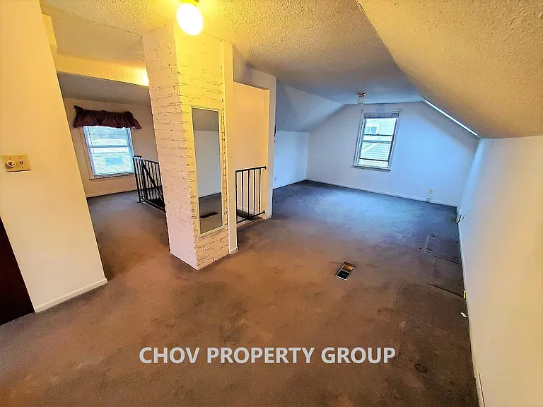 UPPER LOFT