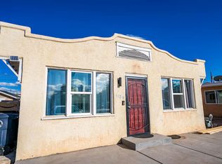 1124 Los Tomases Dr NW, Albuquerque, NM 87102