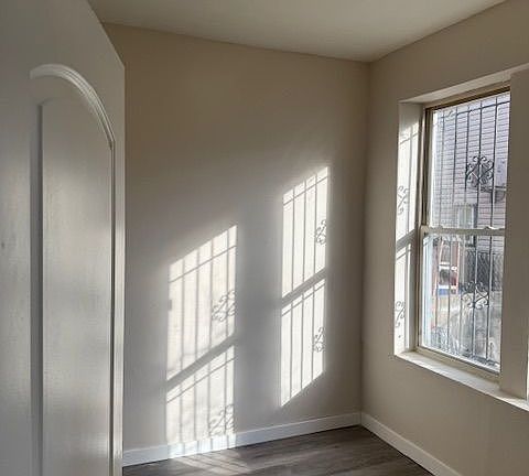 3rd image of 1144 Blake Ave APT 2