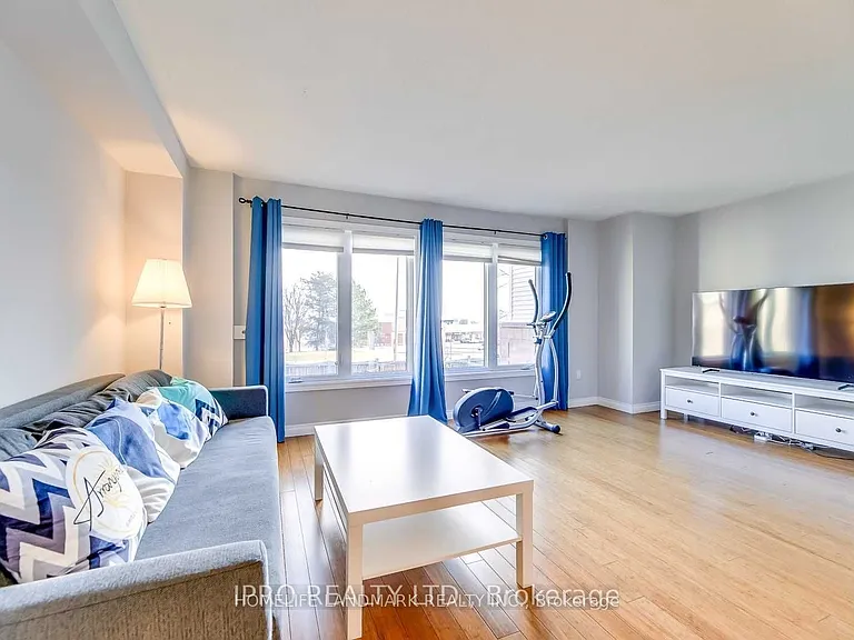 1109 Lindsay Dr — Photo 15