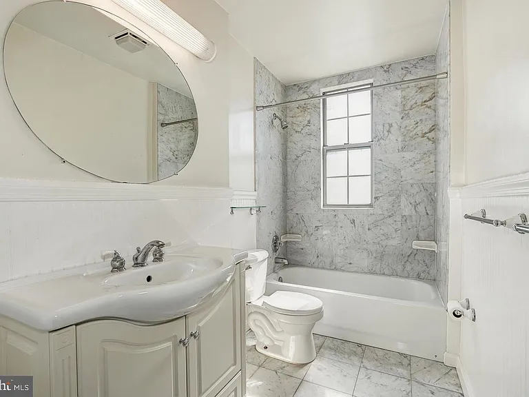 1401 Columbia Rd NW #215 — Photo 19