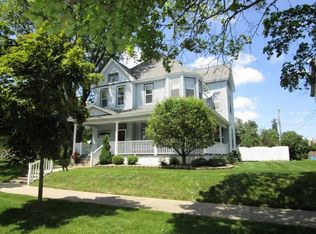 1418 10th Ave S, Escanaba, MI 49829