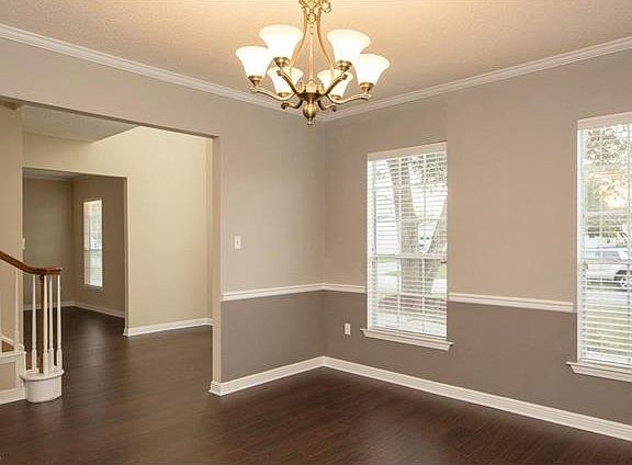 5th image of 317 Riviera Dr