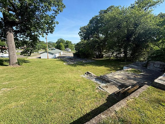 3rd image of 0 Brummel Ave