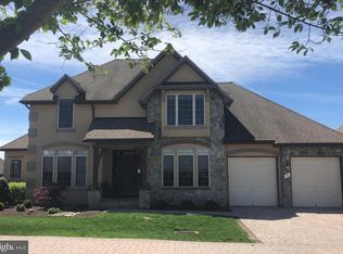 9 Parkland Ct, Gettysburg, PA 17325