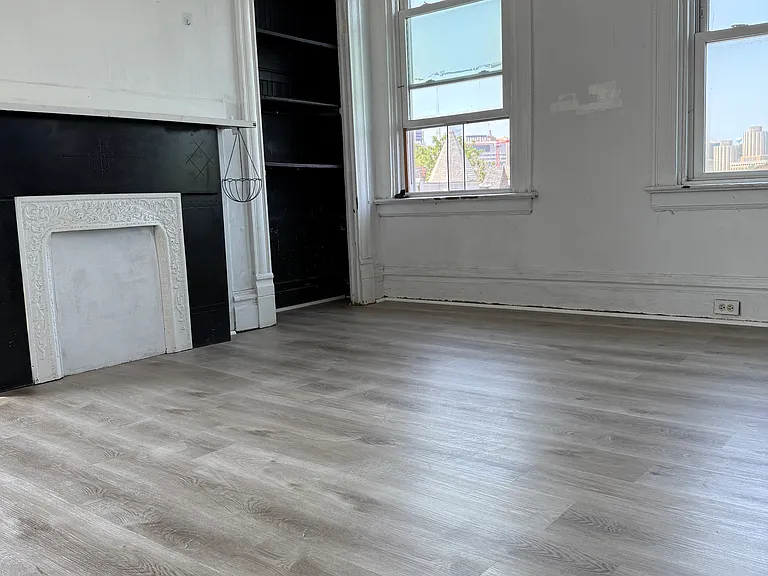 501 Cato St — Photo 23