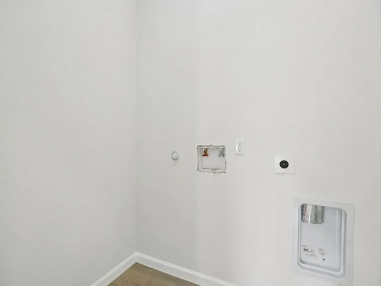 422 New Hampshire St — Photo 4