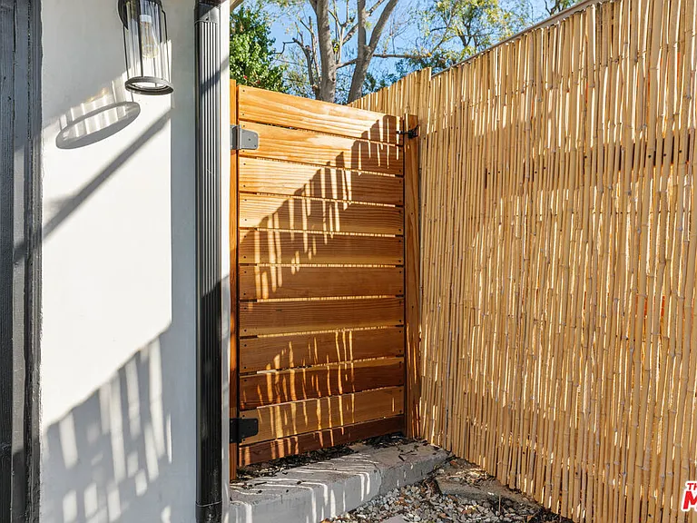 3775 Aloha St — Photo 17