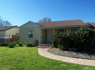 6815 Texhoma Ave, Van Nuys, CA 91406
