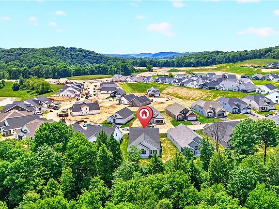 2nd image of 224 Freedom Ln
