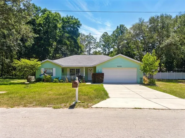 8599 N Messina Loop, Crystal River, FL 34428