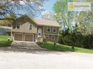 224 N 71st Ter, Kansas City, KS 66112