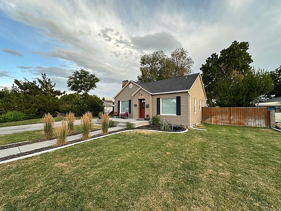 2nd image of 4662 S Rainbow Dr