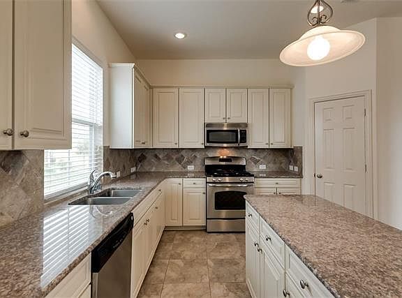3rd image of 6962 S Capella Park Ave