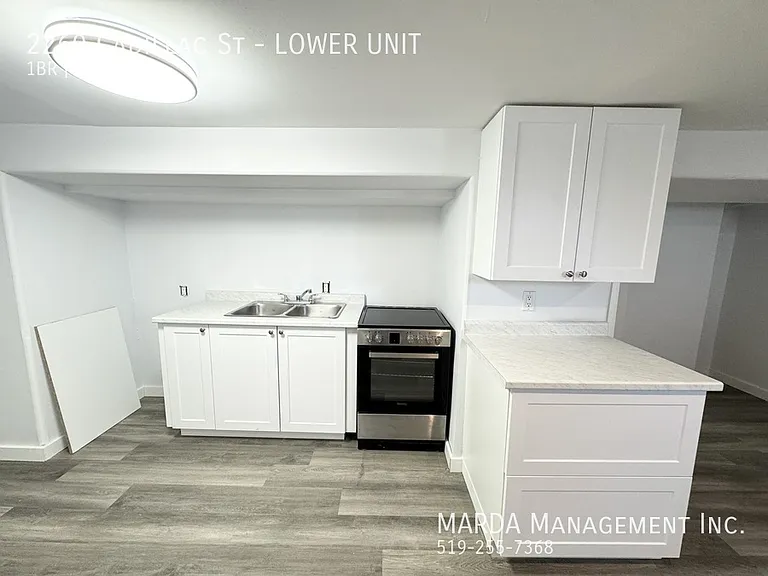 2260 Cadillac St #LOWER — Photo 6