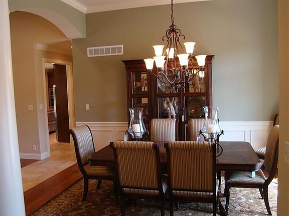 4th image of 6400 Woodfield Ct