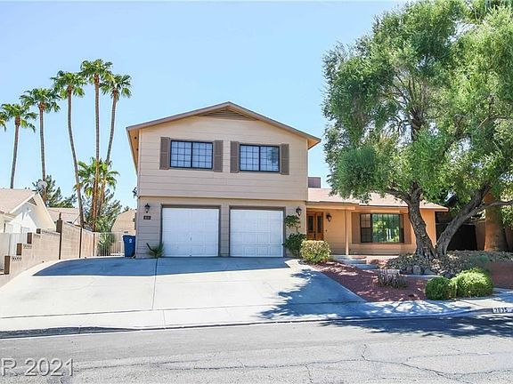 3rd image of 3835 El Paso Dr