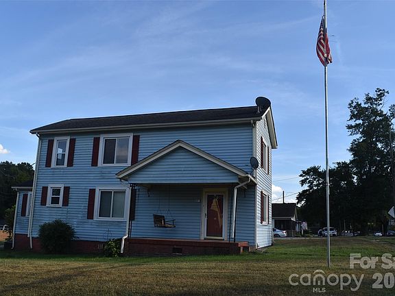 2nd image of 301 Highland St