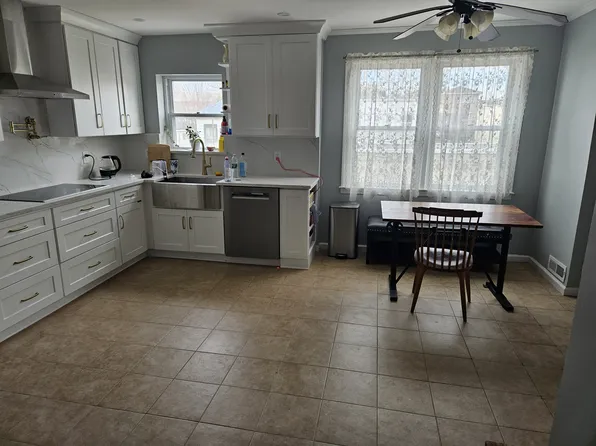 (undisclosed Address), Bronx, NY 10465