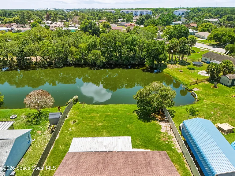 2224 Westminster Dr — Photo 28