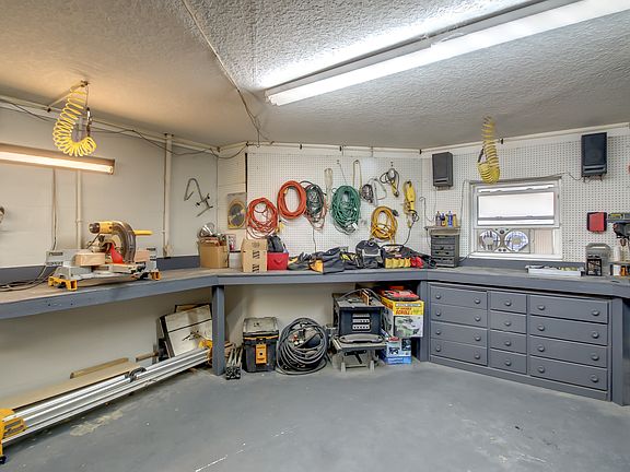 5th image of 7190 Ramoth Dr