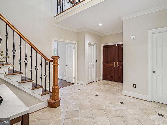 4th image of 5 Stoney Creek Way