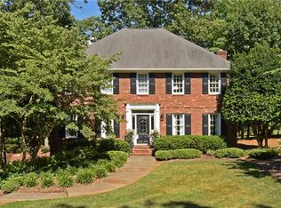 1005 Glousman Rd, Winston Salem, NC 27104