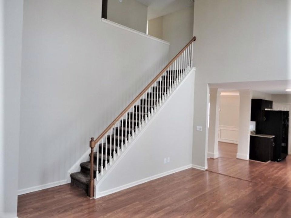 1st image of 202 Kindlewood Dr