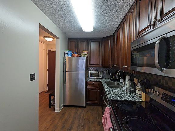 Kitchen View 1209_04032023