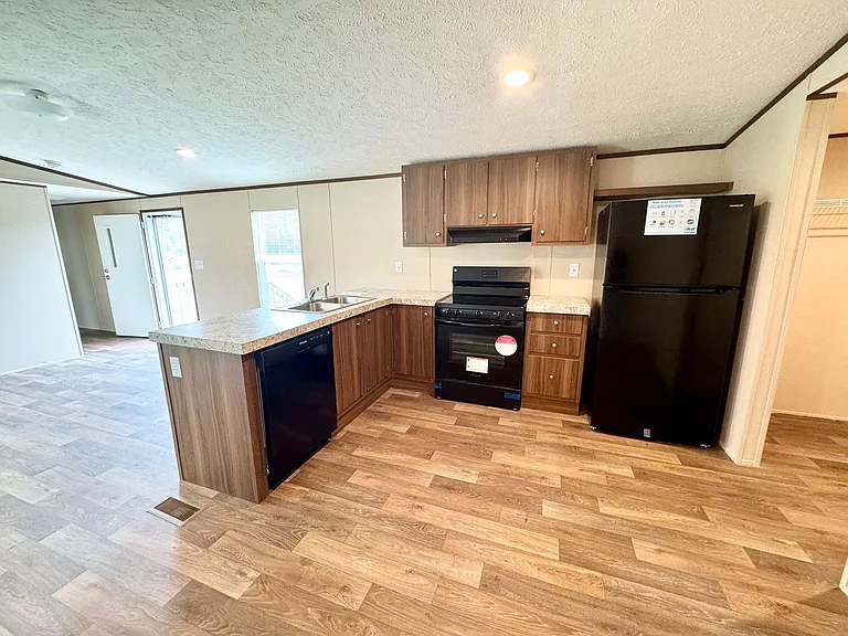 2494 Newton Rd — Photo 17