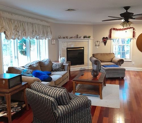 3rd image of 2333 Saint Joseph Dr